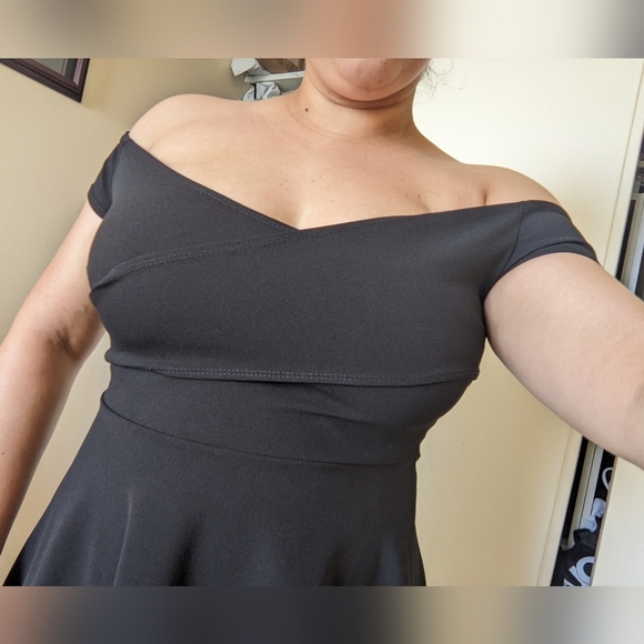 Black Over the Shoulder Mini  Dress - Picture 2 of 8